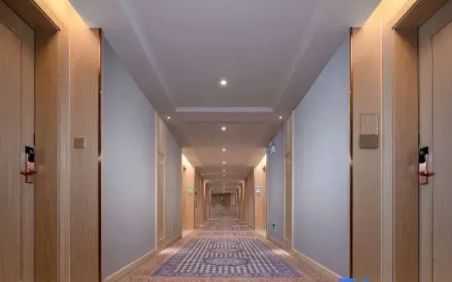 Vienna International Hotel