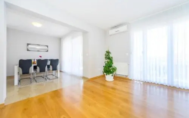 Apartments J.B Exclusive