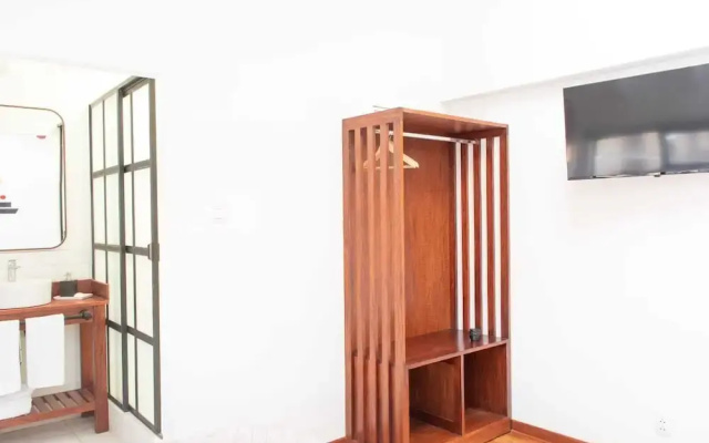 Solara Art House Hotel