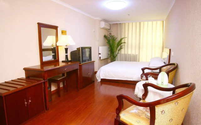 Tuoyue Hotel