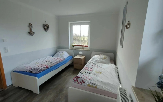 Ferienwohnung in Wenkendorf mit Garten