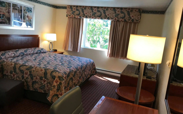 Riviera Inn Motel
