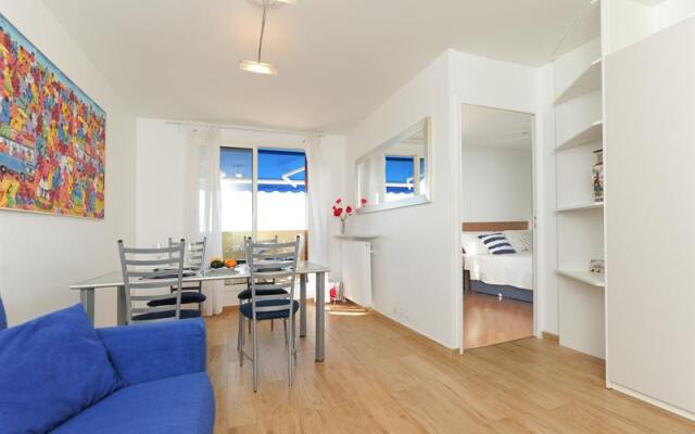Отель Appartement Panorama - 5 Stars Holiday House комната для гостей