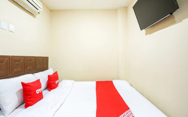 OYO 43927 Sassana Hotel (Sanitized Stay)