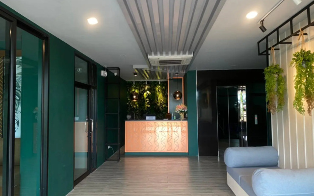 Dee Hotel Phayao