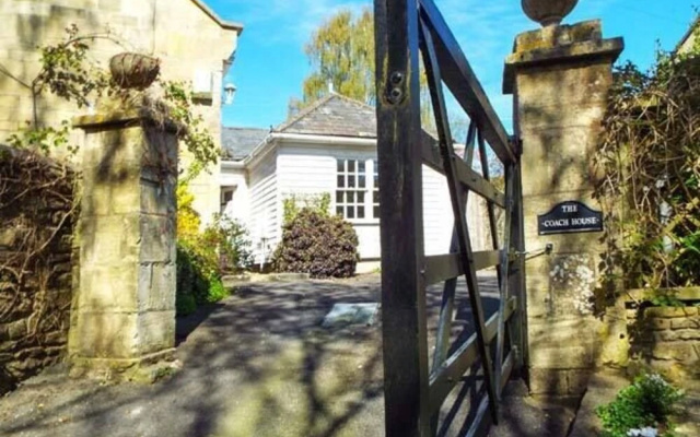 Georgian Coach House Mews Central Bath
