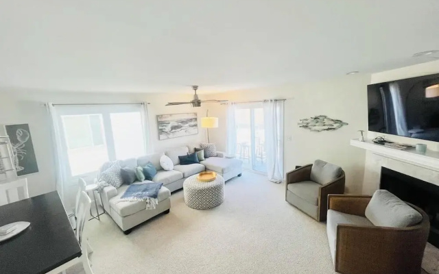 Rodney Avenue 107d