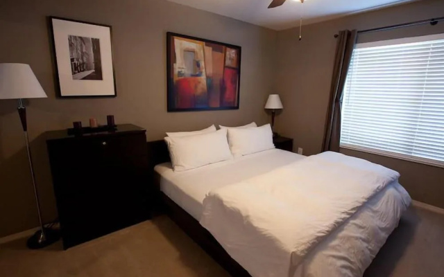 Hangout By Signature Vacation Rentals