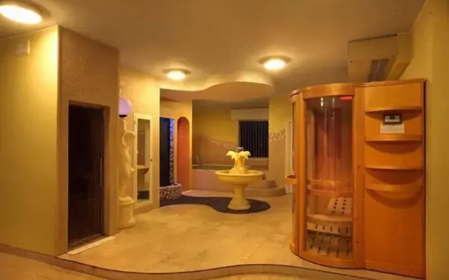 Hotel Serena