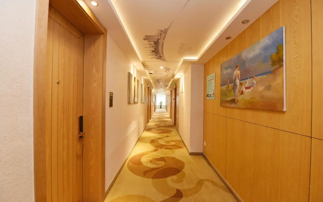 Home Inn Subai Cloud Hotel (Hefei South High Speed Railway Station)