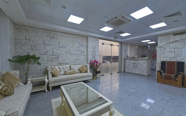 Platinium Hotel Apartments by OYO Rooms