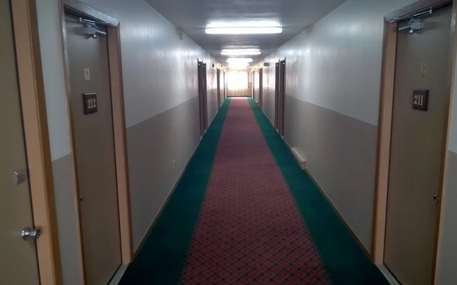 The Travelers Inn