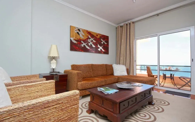 Vale Formoso Apartment