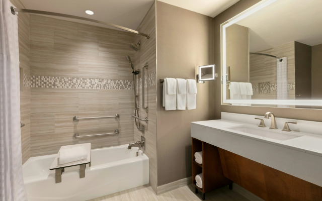 Embassy Suites by Hilton Berkeley Heights