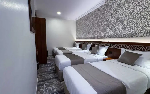 Golden Baron Hotel