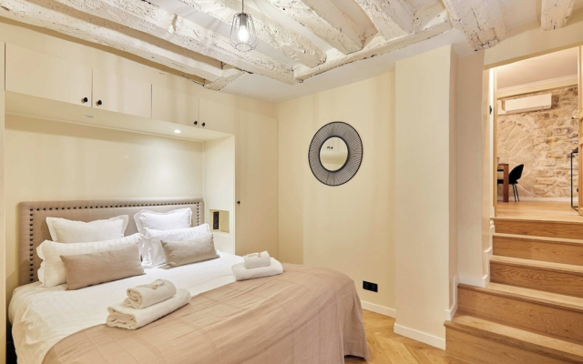 Amazing 3-bedroom Apartment - Center of Paris