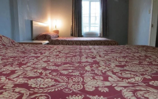 Madison Suites Motel