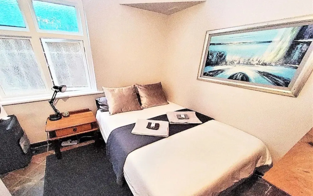 Sea Point Lifestyle Lodge