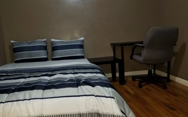 Private Rooms near EWR & NYC