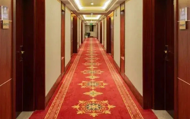 Golden Phoenix Hotel