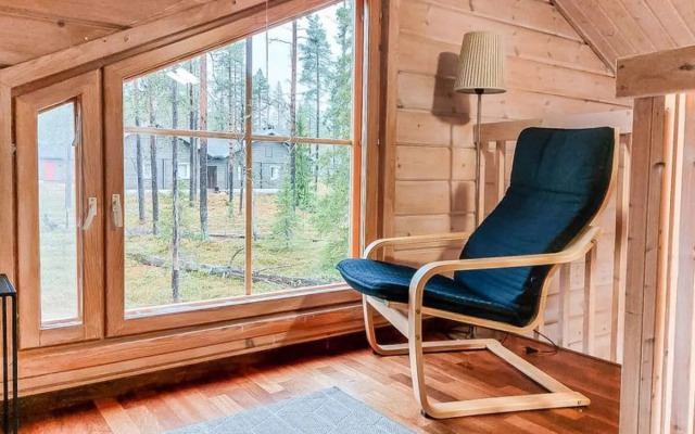 Ylläs iisakki as. 10 b