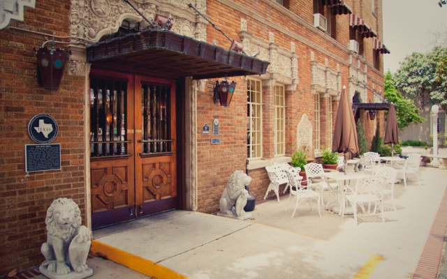 hotelImage