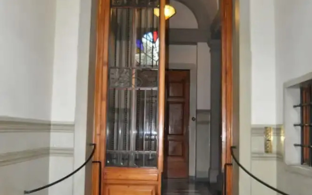 Отель Comfortable 3BD Apt 7min Walk to The Train Station Италия, Флоренция - отзывы, цены и фото номеров - забронировать отель Comfortable 3BD Apt 7min Walk to The Train Station онлайн вид на фасад