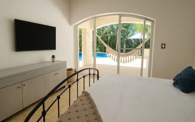 Pool Jacuzzi Private Villa 7BR