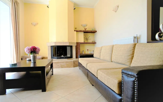 Aeolus Villa