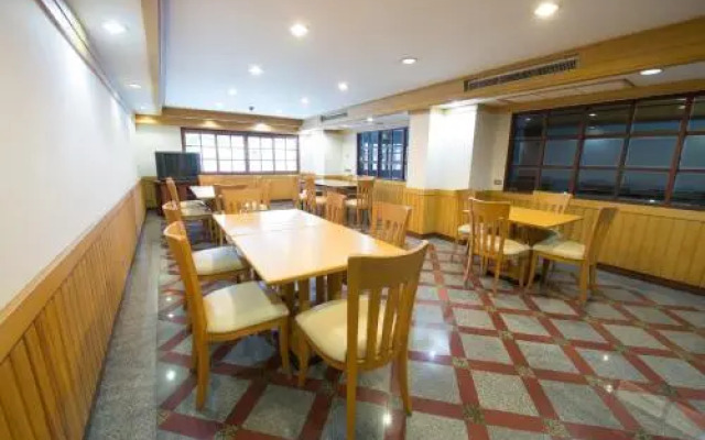 Baan Pratoom