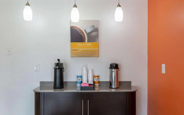 Americas Best Value Inn and Suites Bryan