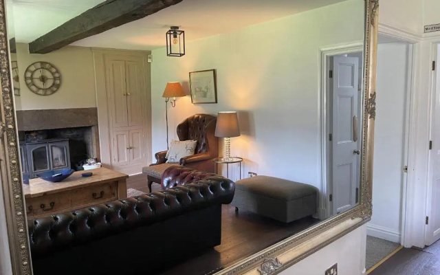 Marl Hill House