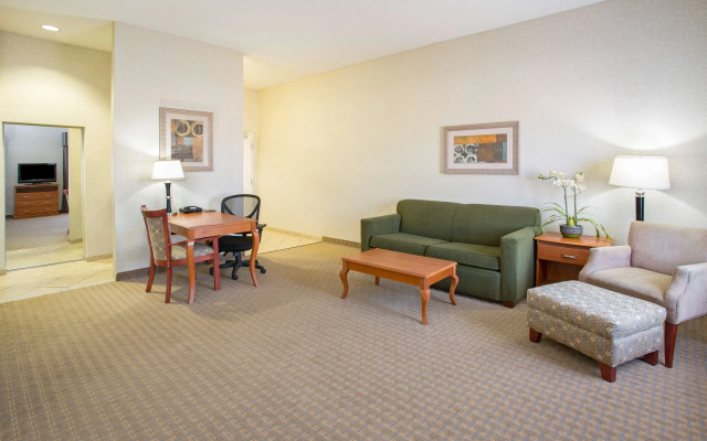 Hampton Inn Santa Rosa
