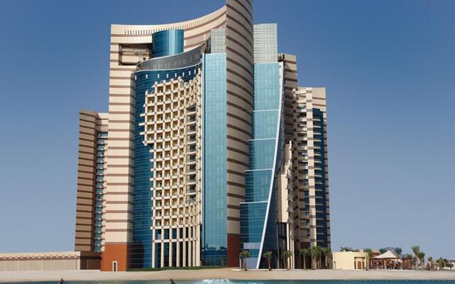 Отель Khalidiya Palace Rayhaan by Rotana ОАЭ, Абу-Даби - 13 отзывов об отеле, цены и фото номеров - забронировать отель Khalidiya Palace Rayhaan by Rotana онлайн вид на фасад