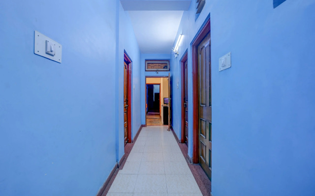 Super OYO 813893 Hotel Siddhi Vinayak