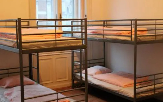 Black Dog Hostel