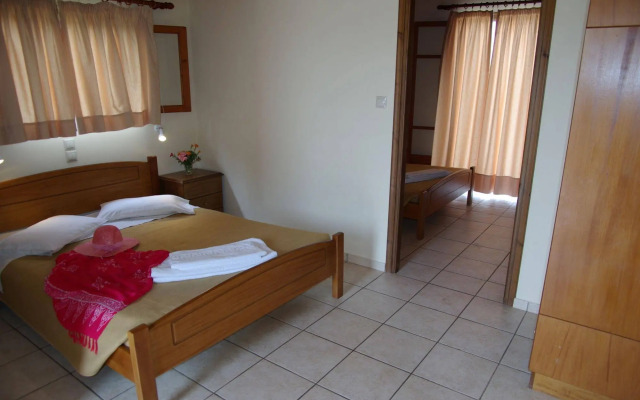 Lazaros Hotel Resort