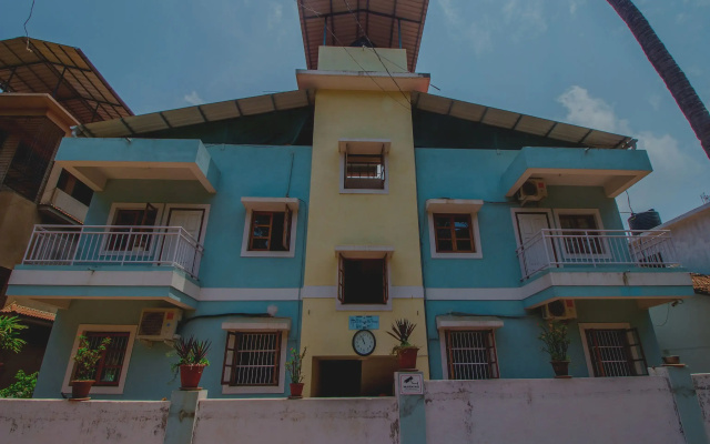 Super Collection O Holy Cross Home Stays