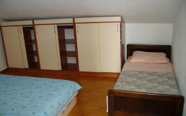 Oliva - 800 m from sea - A4(2+1)