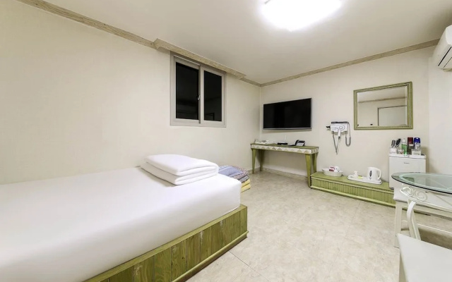 Durian Motel