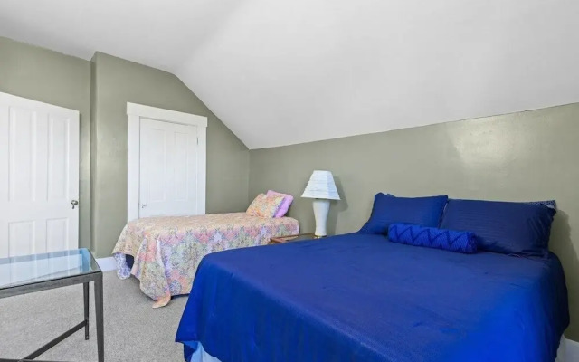 Indy Stadium Villas 710