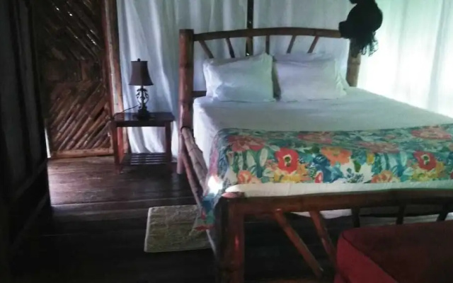 Samanatropicalvillage