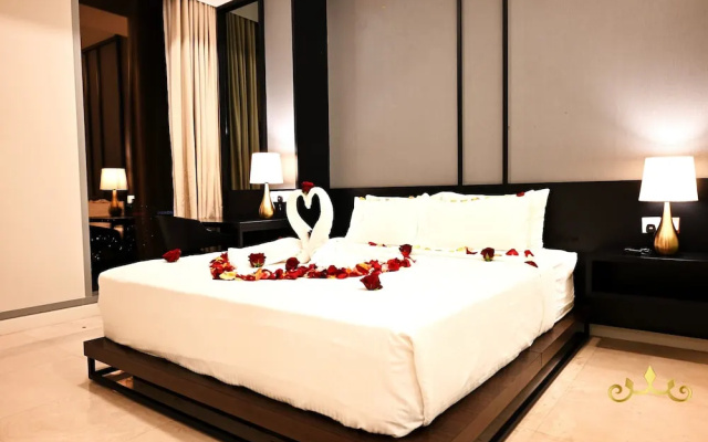 Tropicana The Residence KLCC Golden Crown