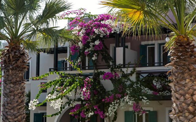 Rose Bay Hotel вид на фасад