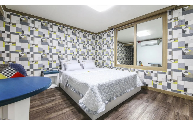 Dubai Hotel