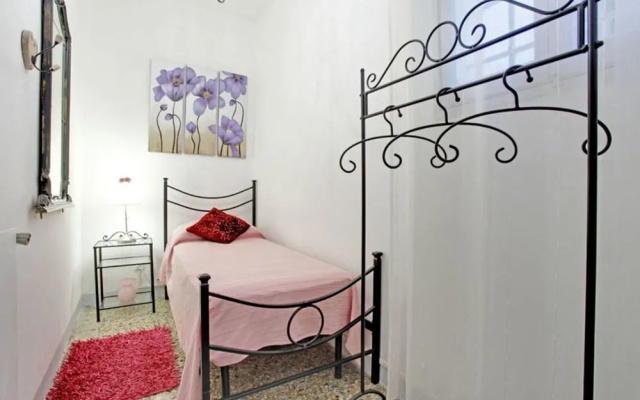 Grimaldi Apartments - Castello