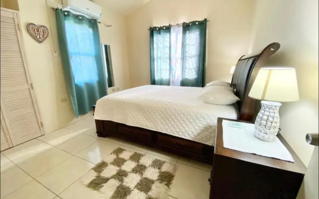 Modern Luxury 2 Bedroom