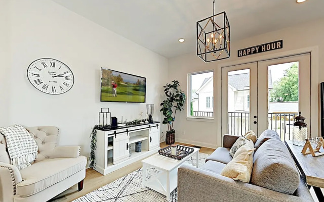 1737 Nashville - 3 Br Townhouse