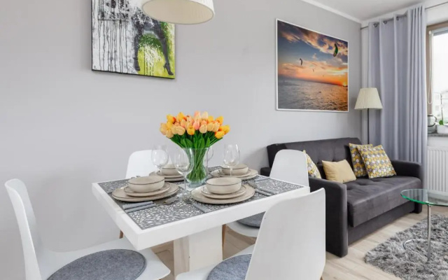 Wind Rose Quarter Apartments by Renters