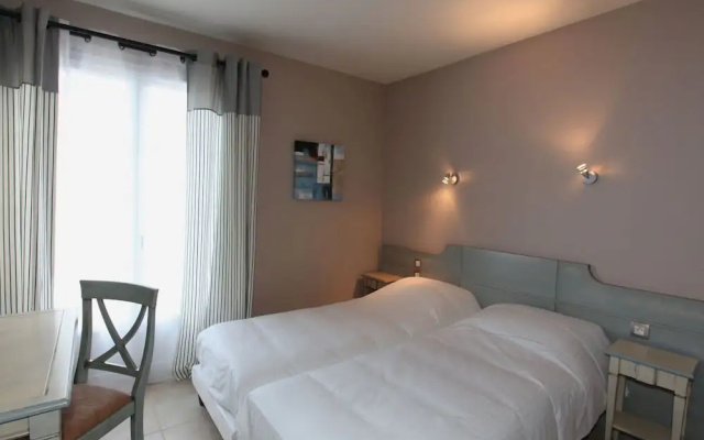 Villa in Callian With Private Pool